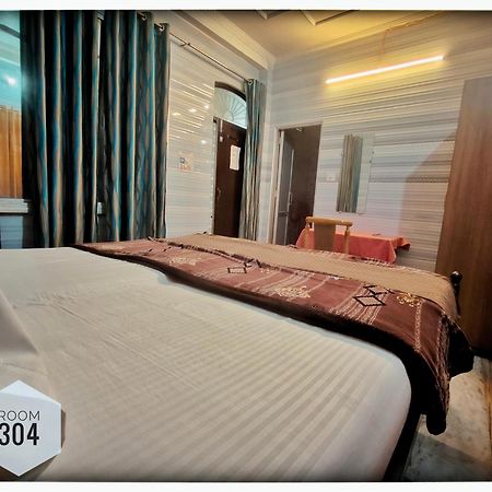 Shri Ganga View Guest House ริชิเคช ภายนอก รูปภาพ