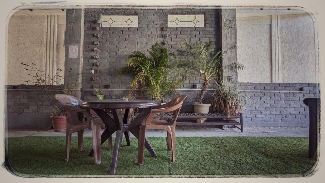 Shri Ganga View Guest House ริชิเคช ภายนอก รูปภาพ