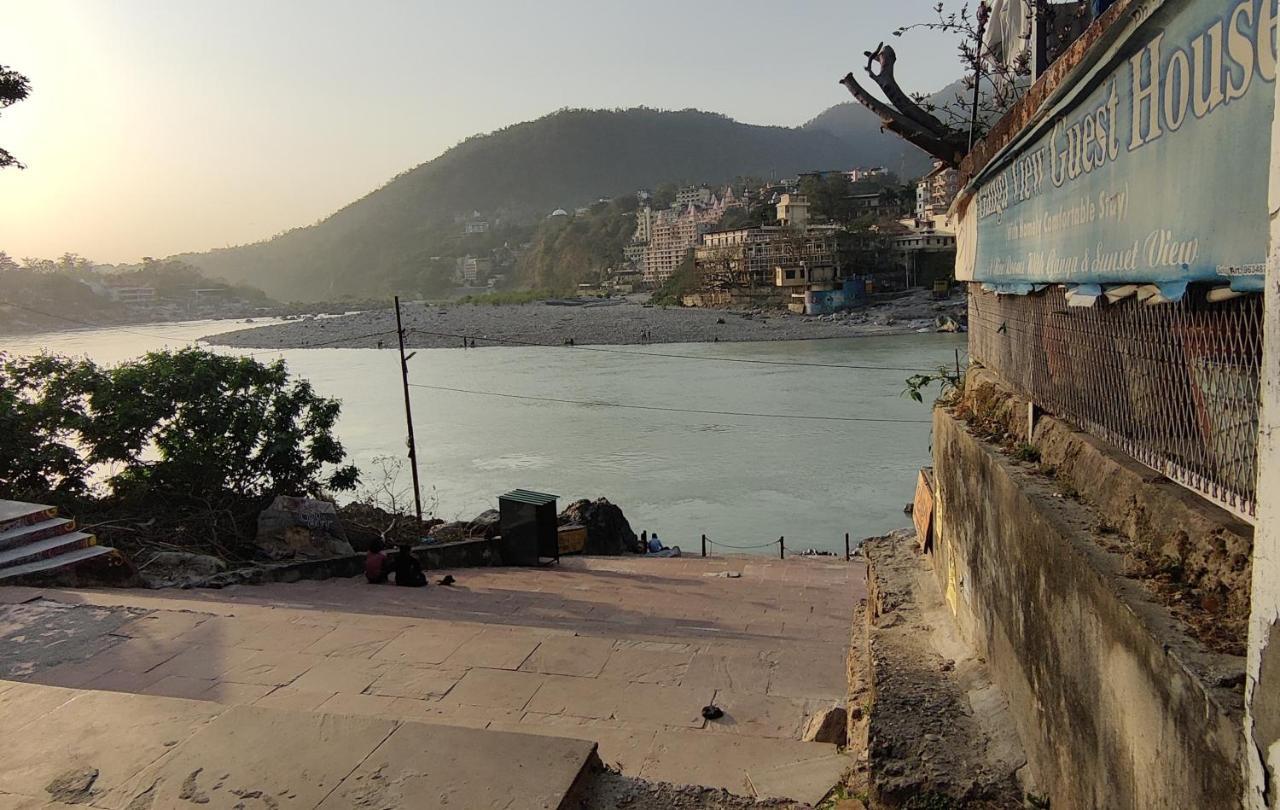 Shri Ganga View Guest House ริชิเคช ภายนอก รูปภาพ