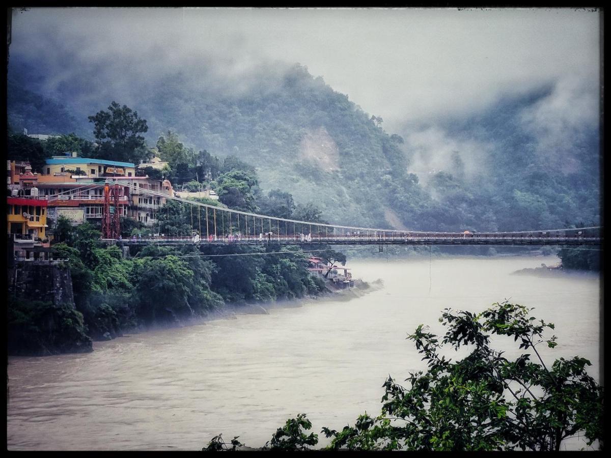 Shri Ganga View Guest House ริชิเคช ภายนอก รูปภาพ