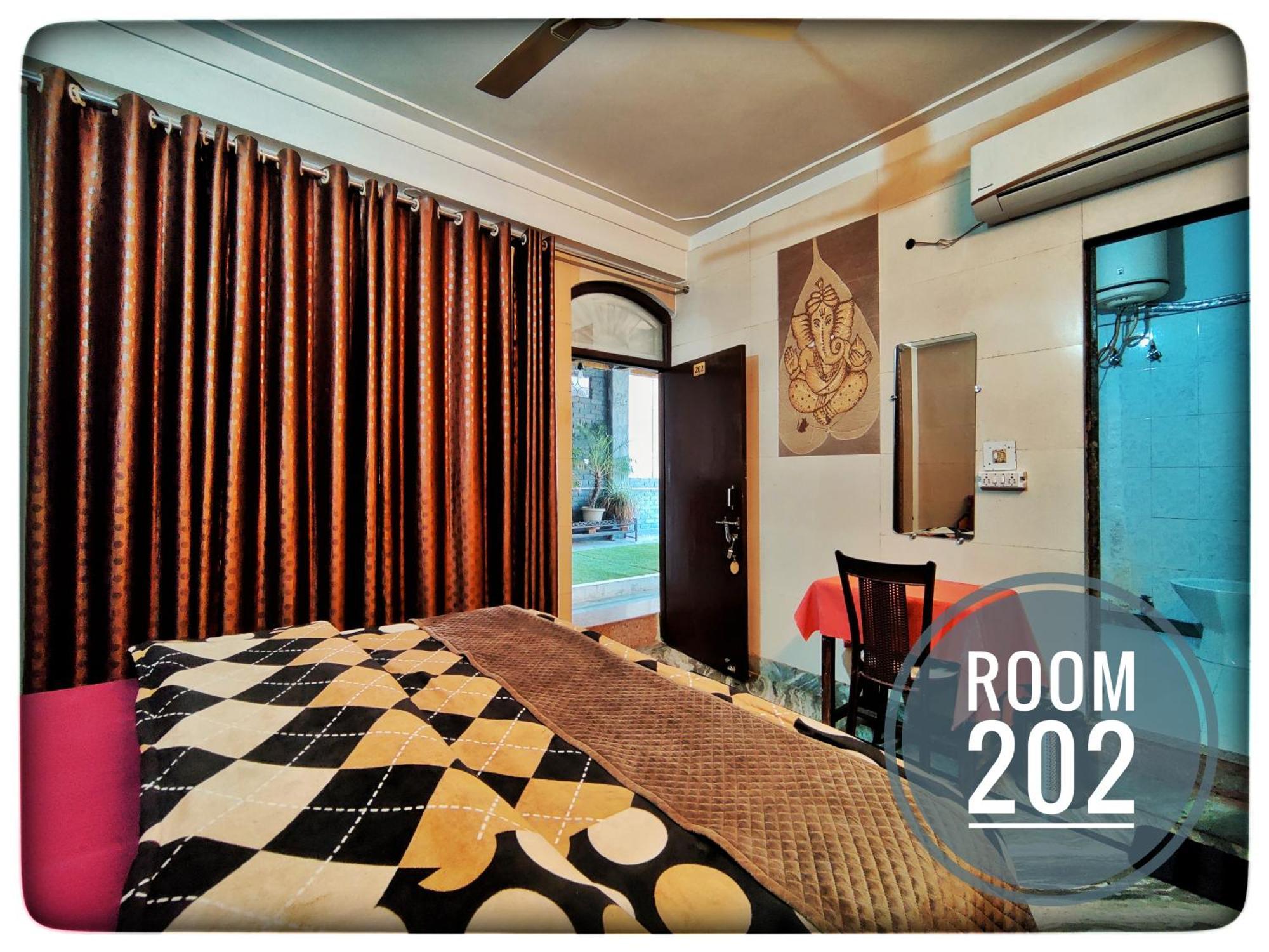 Shri Ganga View Guest House ริชิเคช ภายนอก รูปภาพ